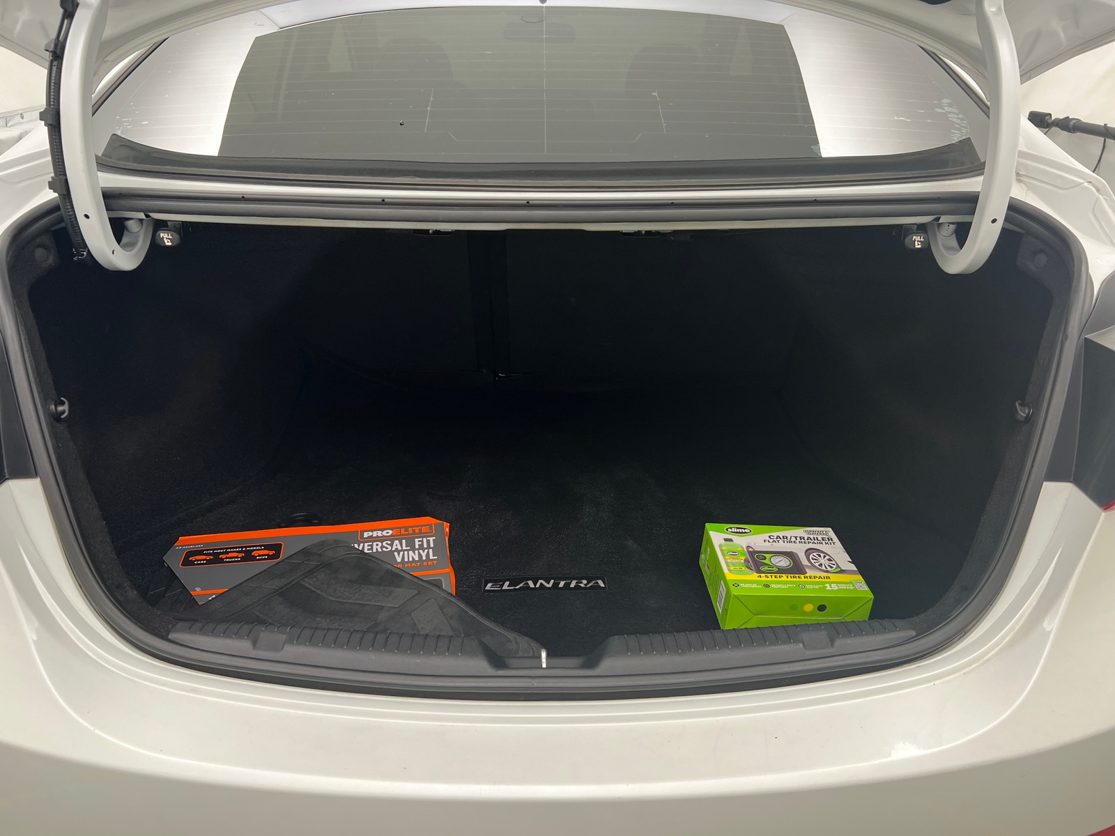 Thumbnail: 2016 Hyundai Elantra - 7