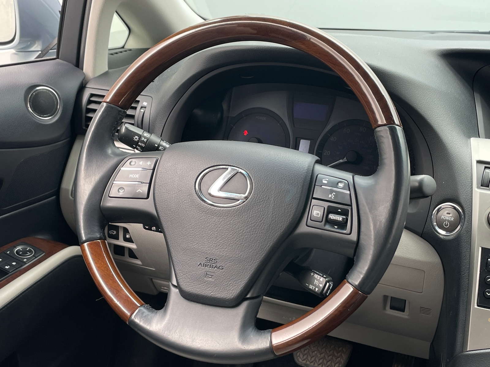 Thumbnail: 2010 Lexus RX - 5