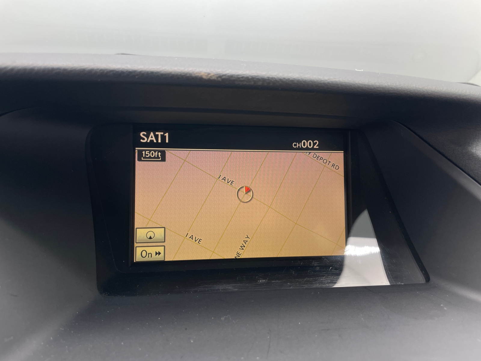 Thumbnail: 2010 Lexus RX - 4