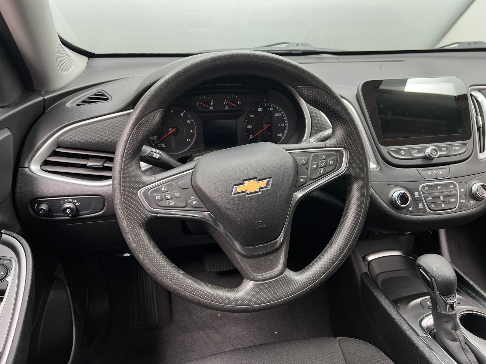 Thumbnail: 2024 Chevrolet Malibu - 5