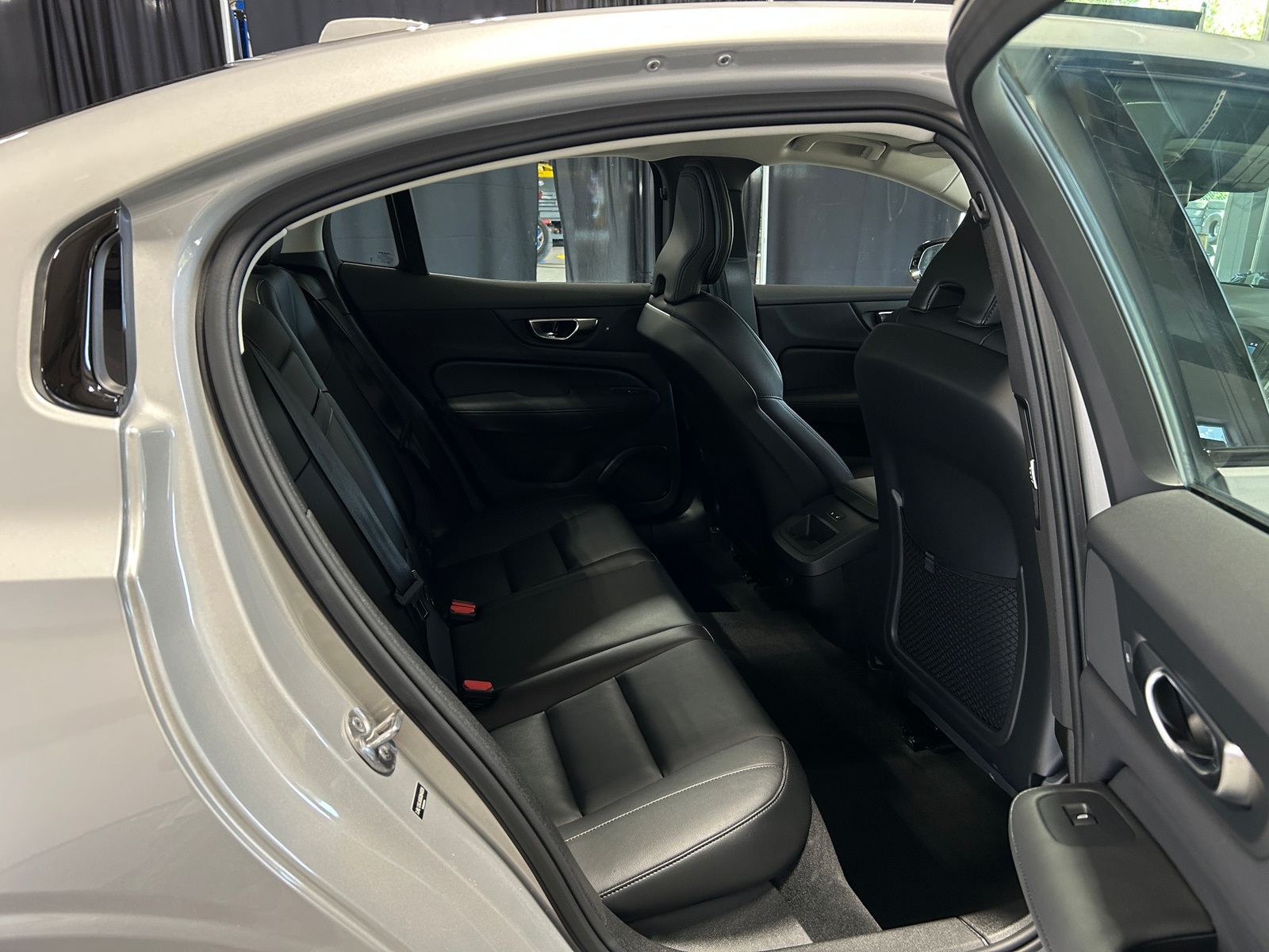 Thumbnail: 2025 Volvo S60 - 5