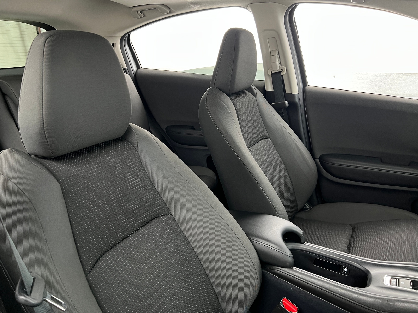 Thumbnail: 2020 Honda HR-V - 2
