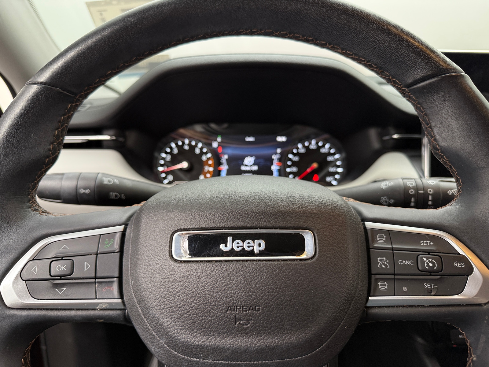 Thumbnail: 2022 Jeep Compass - 4