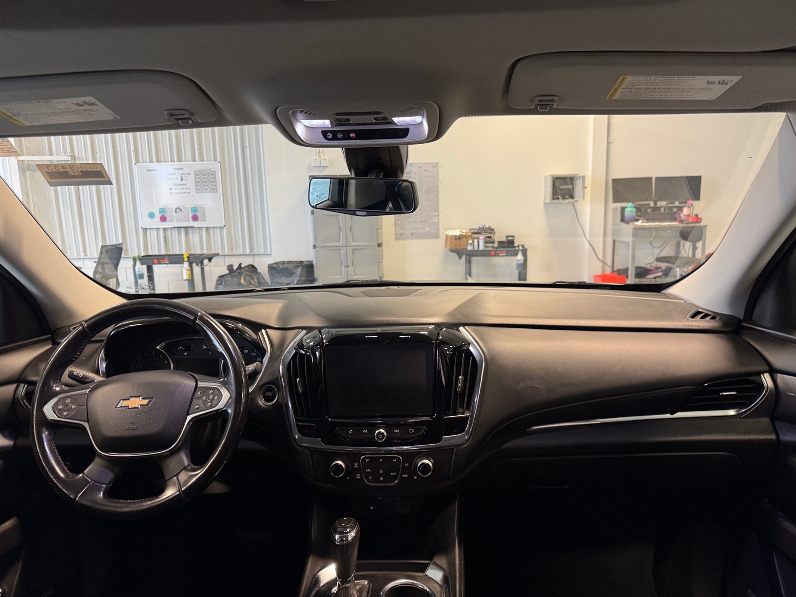 Thumbnail: 2018 Chevrolet Traverse - 2