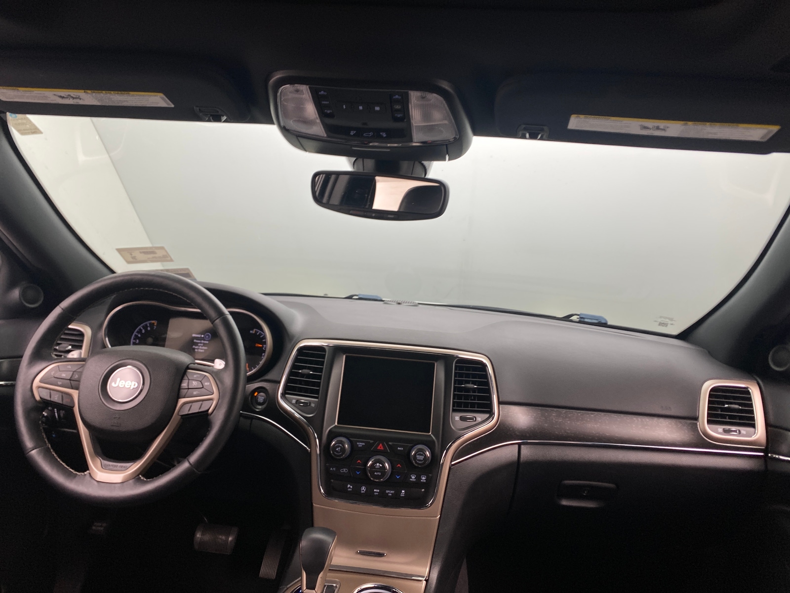 Thumbnail: 2017 Jeep Grand Cherokee - 2