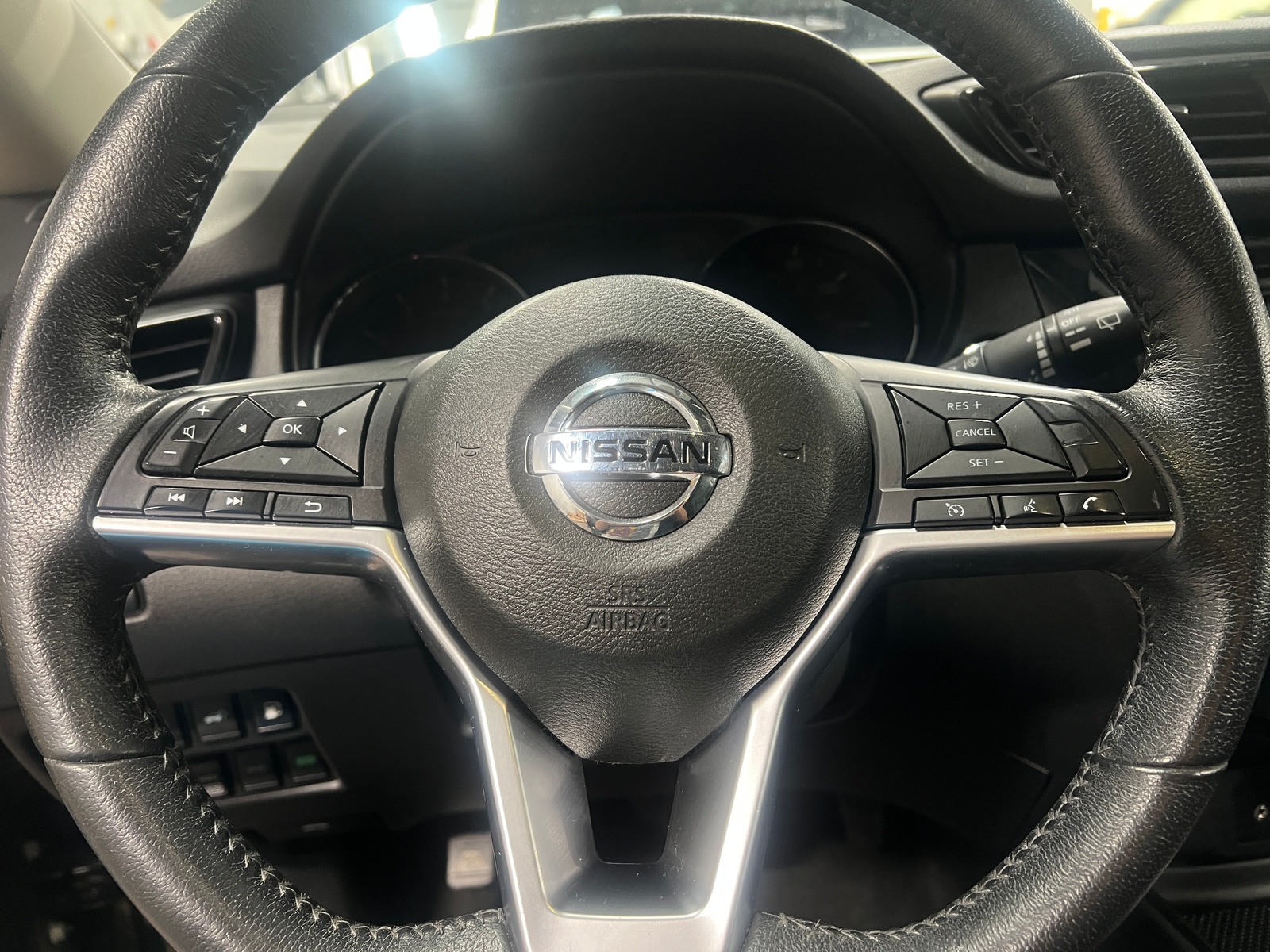 Thumbnail: 2019 Nissan Rogue - 5