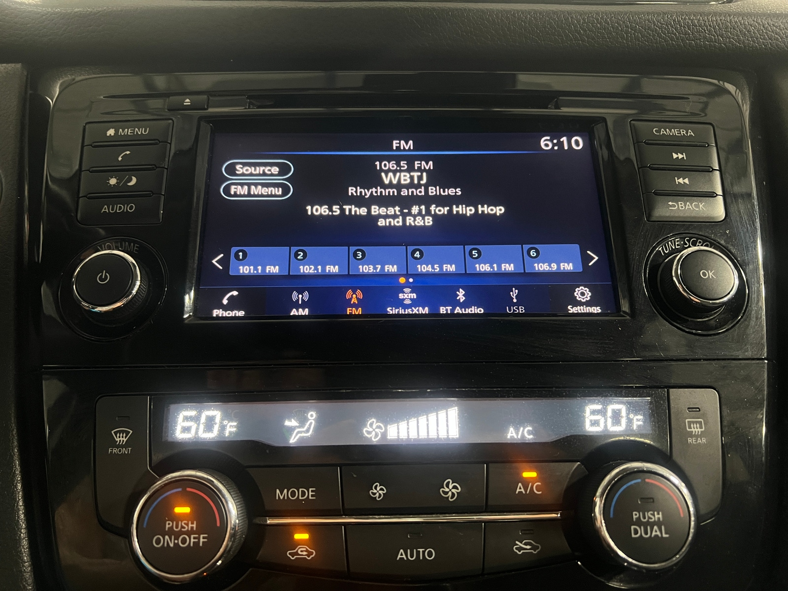 Thumbnail: 2019 Nissan Rogue - 4