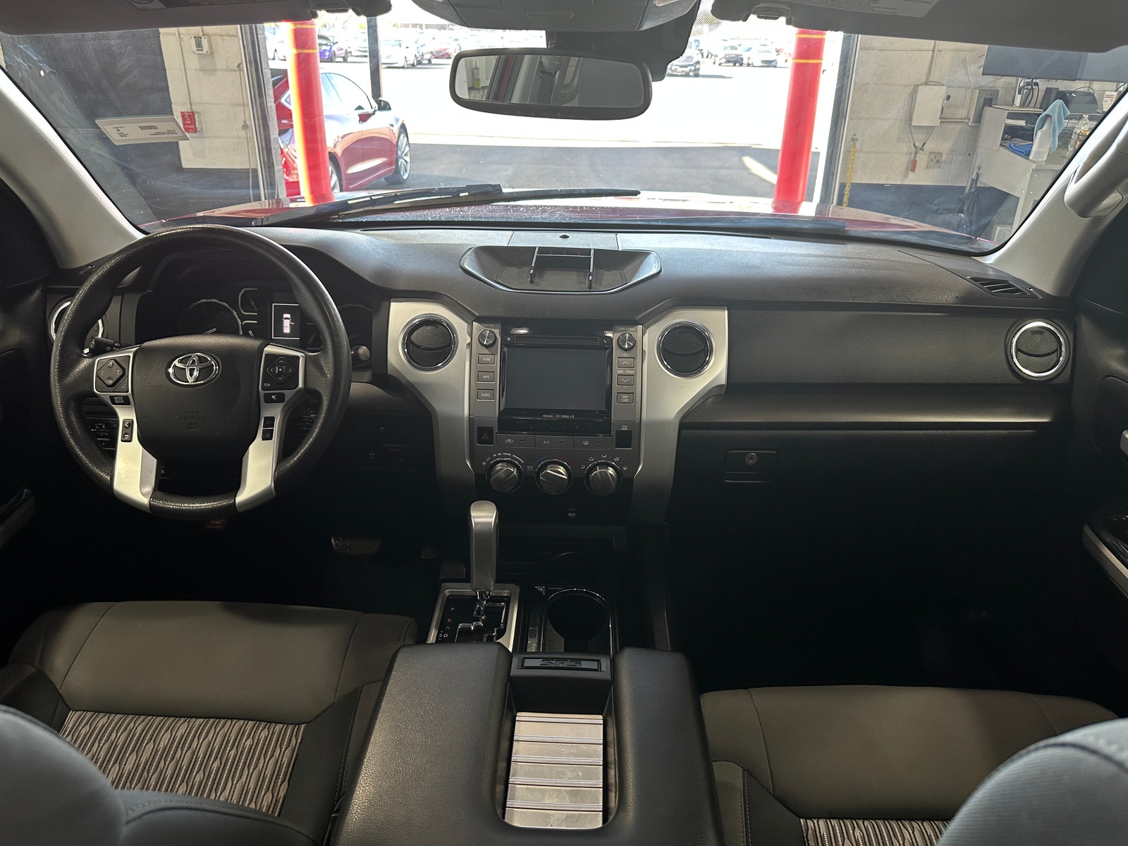 Thumbnail: 2019 Toyota Tundra - 3