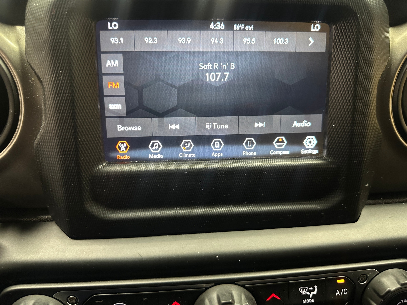 Thumbnail: 2018 Jeep Wrangler - 4