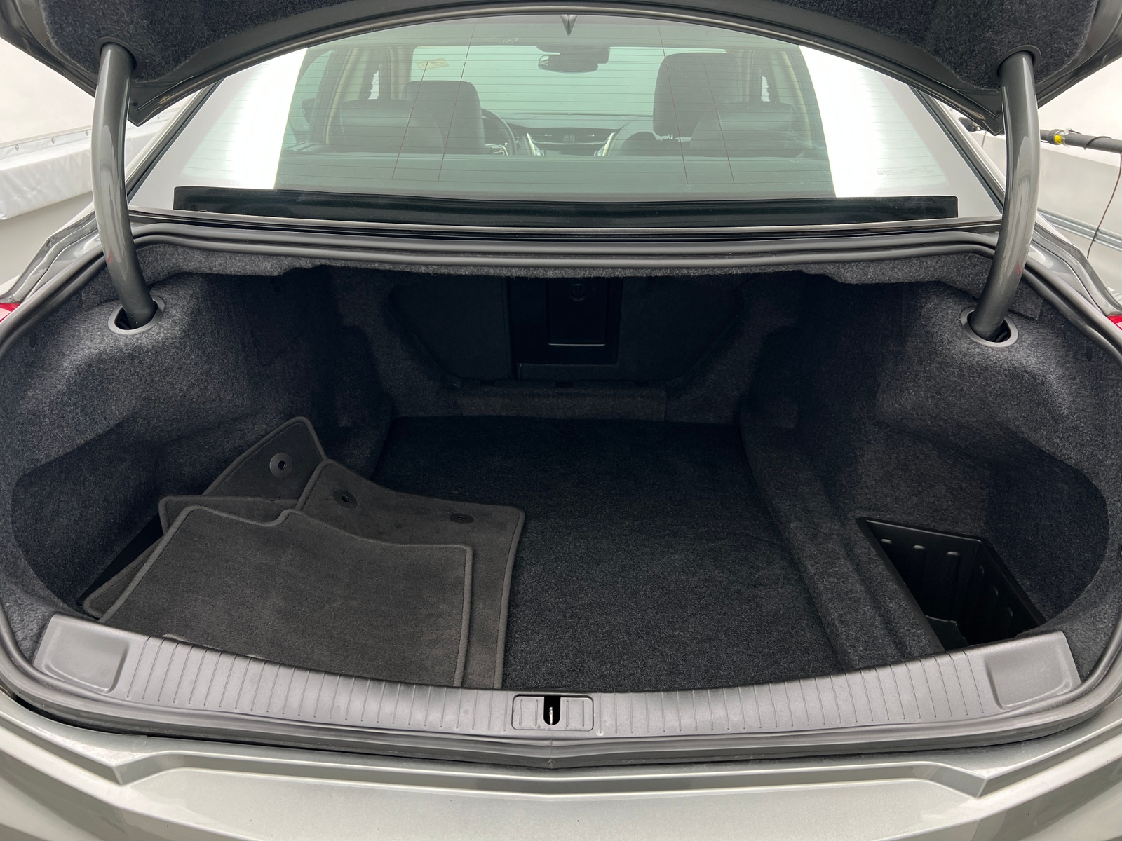 Thumbnail: 2016 Cadillac CTS - 6