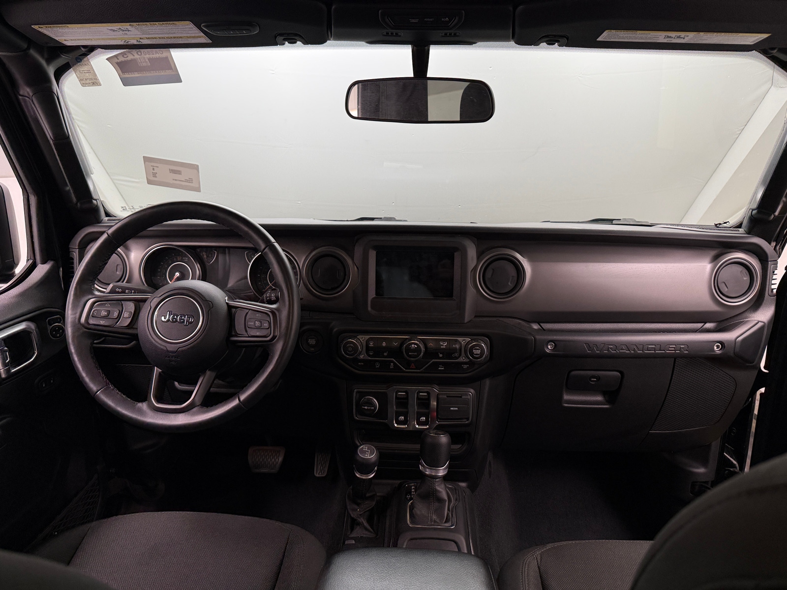 Thumbnail: 2022 Jeep Wrangler - 3