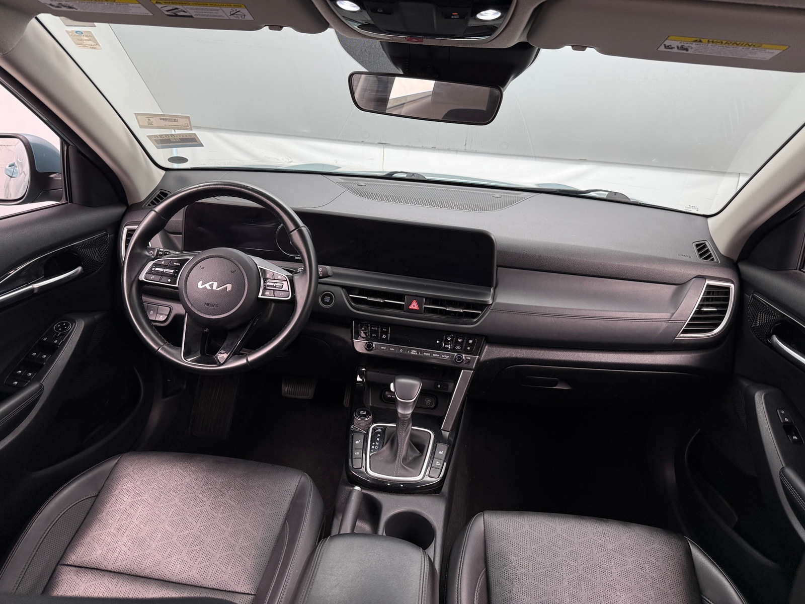 Thumbnail: 2024 Kia Seltos - 2