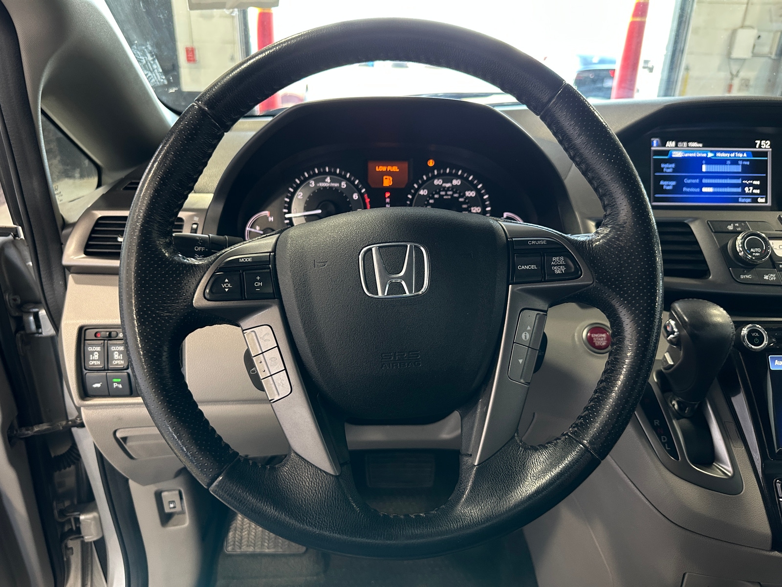 Thumbnail: 2015 Honda Odyssey - 4