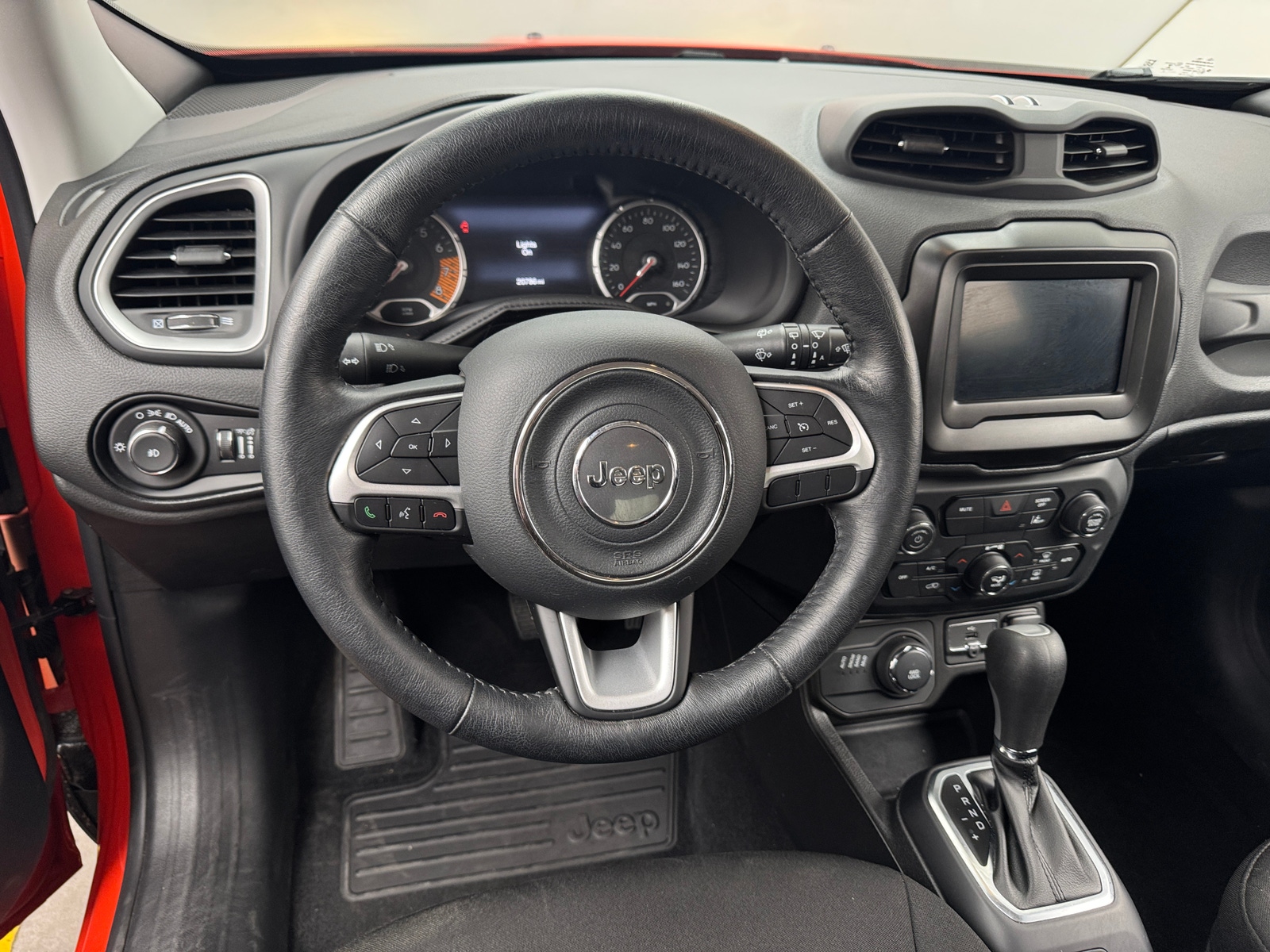 Thumbnail: 2021 Jeep Renegade - 5