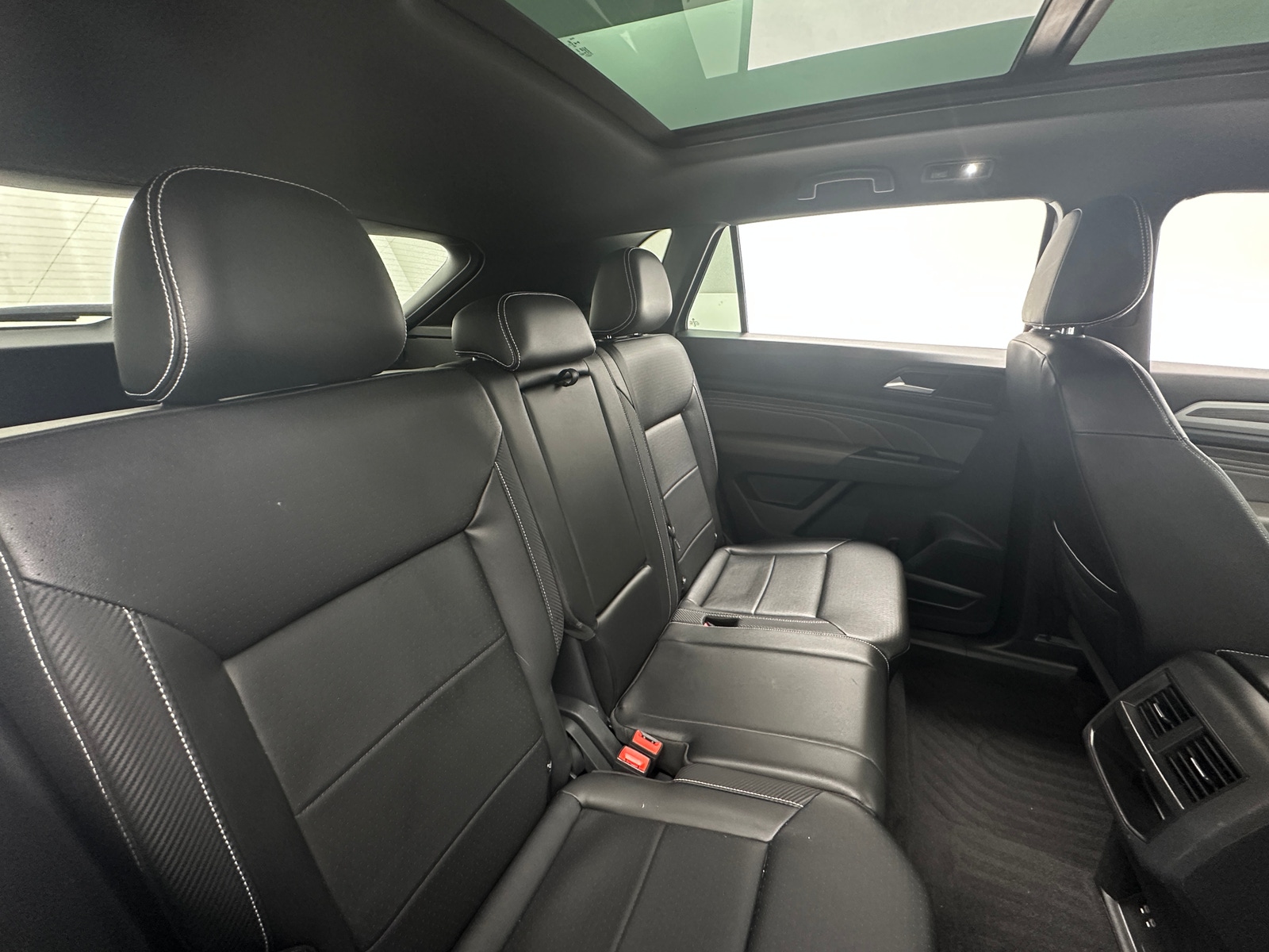 Thumbnail: 2021 Volkswagen Atlas - 5