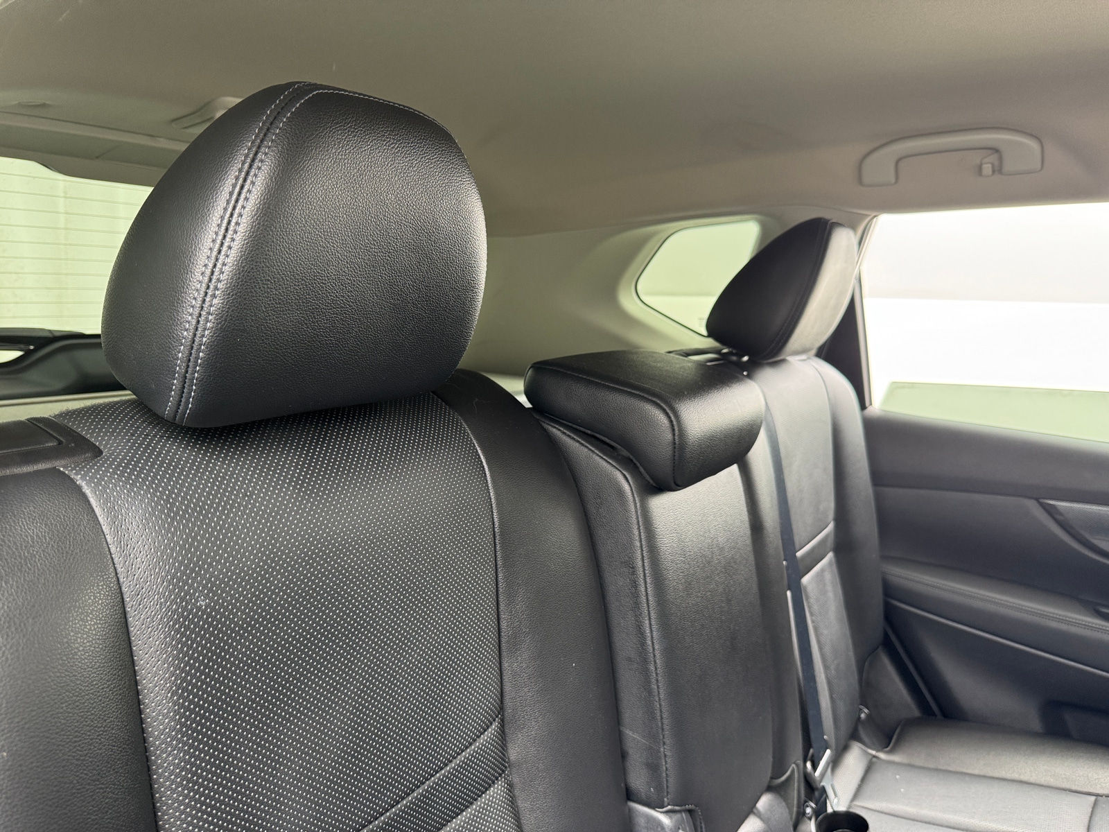 Thumbnail: 2016 Nissan Rogue - 5