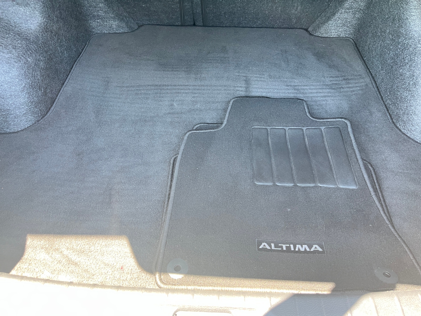 Thumbnail: 2024 Nissan Altima - 5