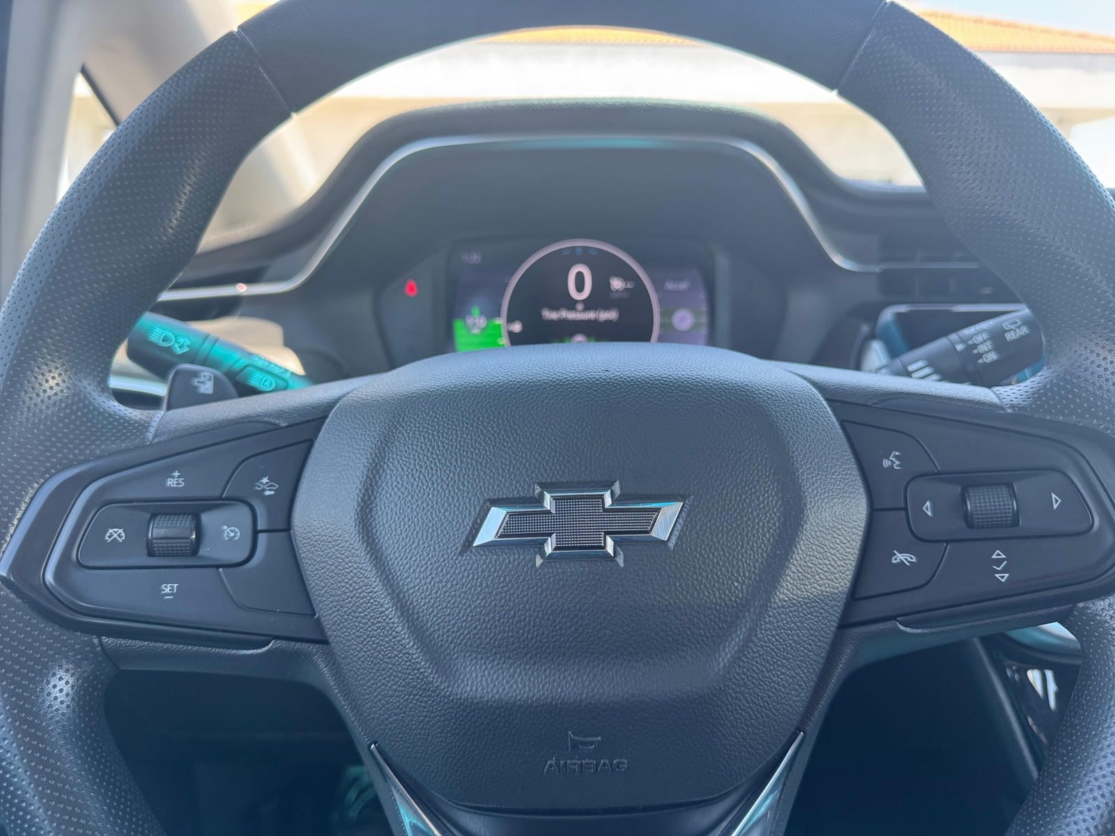 Thumbnail: 2023 Chevrolet Bolt EV - 5
