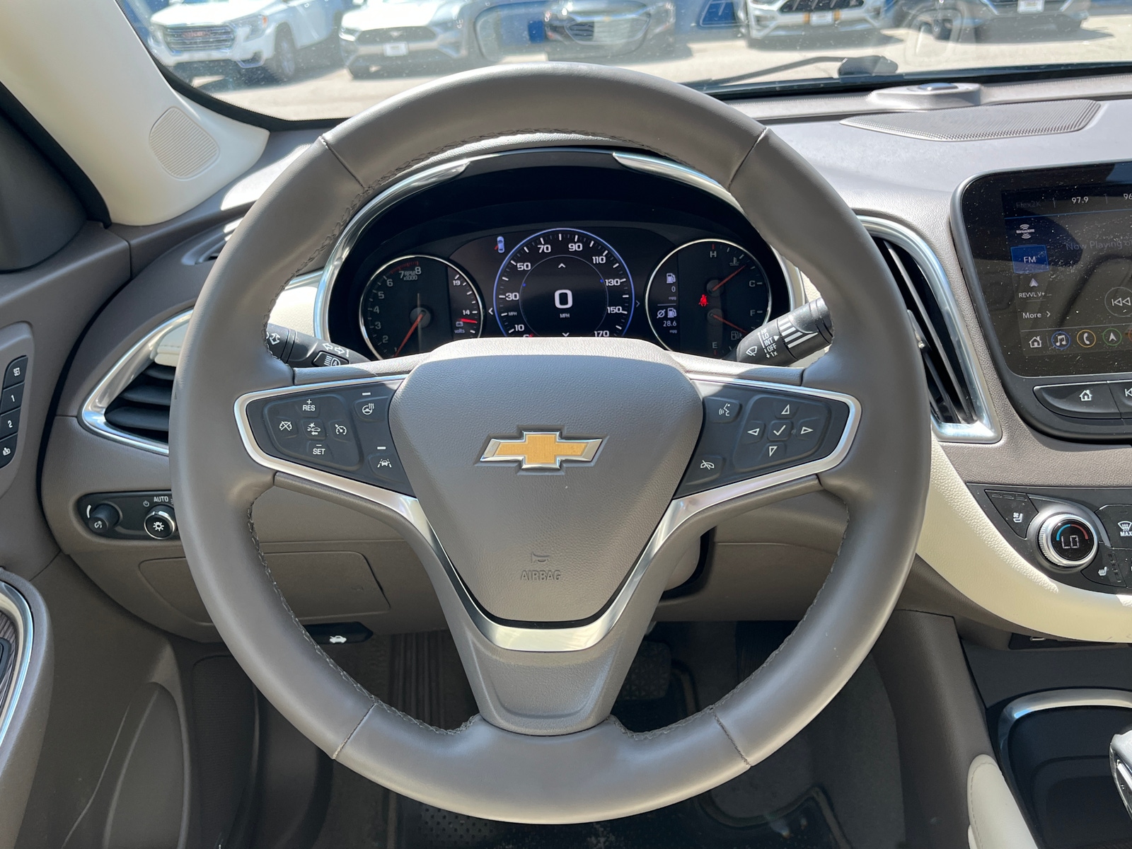 Thumbnail: 2024 Chevrolet Malibu - 5