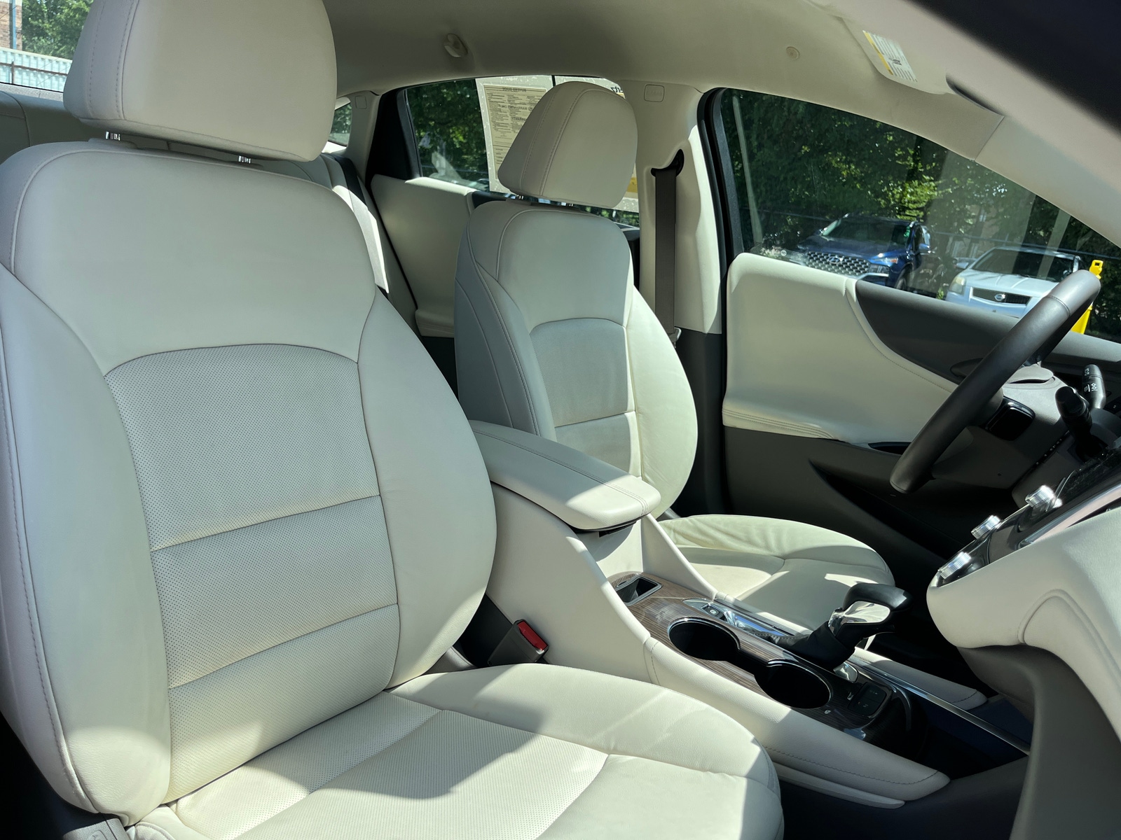 Thumbnail: 2024 Chevrolet Malibu - 2