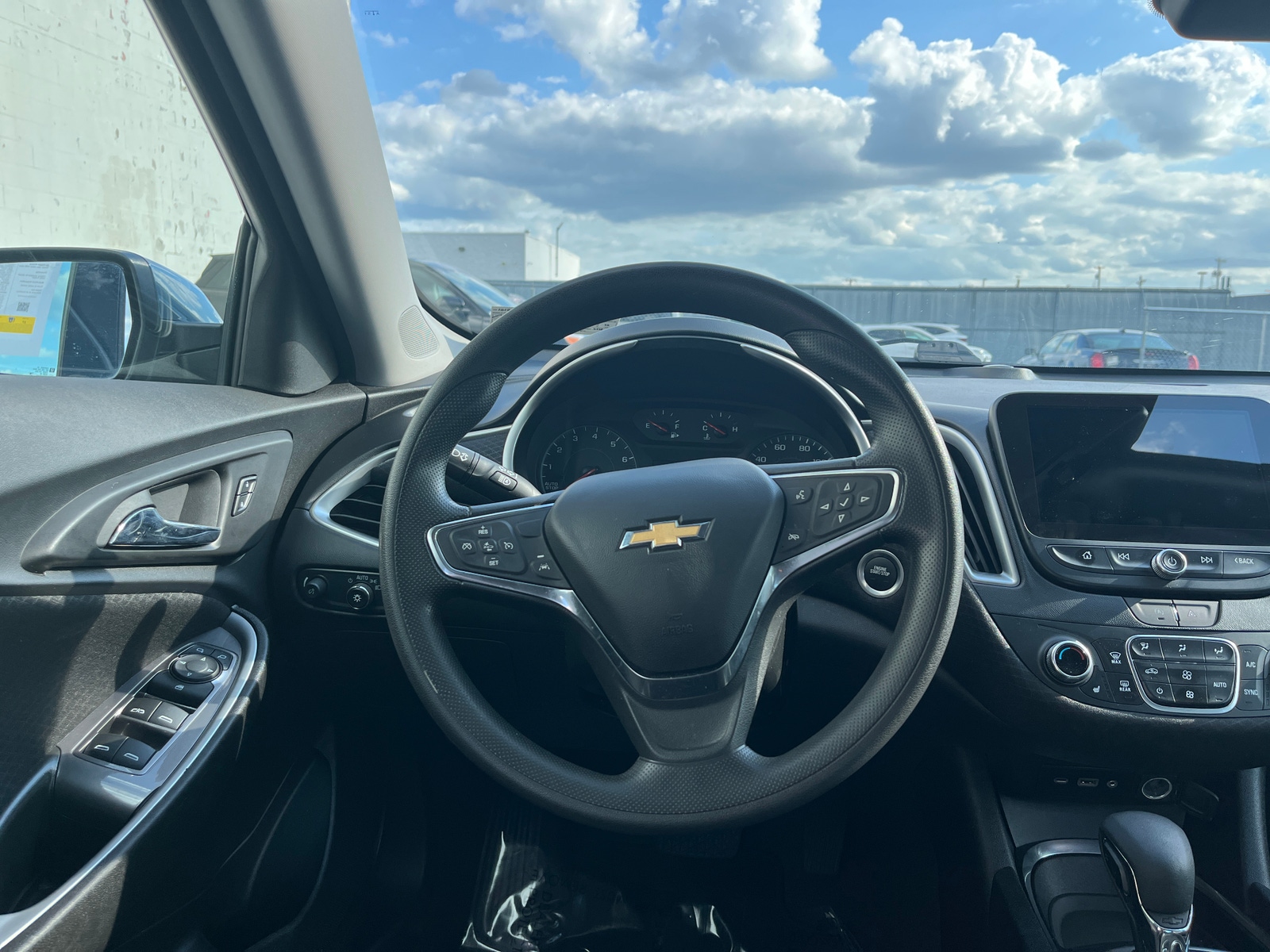 Thumbnail: 2024 Chevrolet Malibu - 5