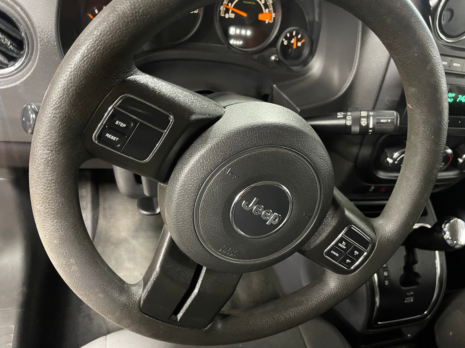 Thumbnail: 2016 Jeep Patriot - 5
