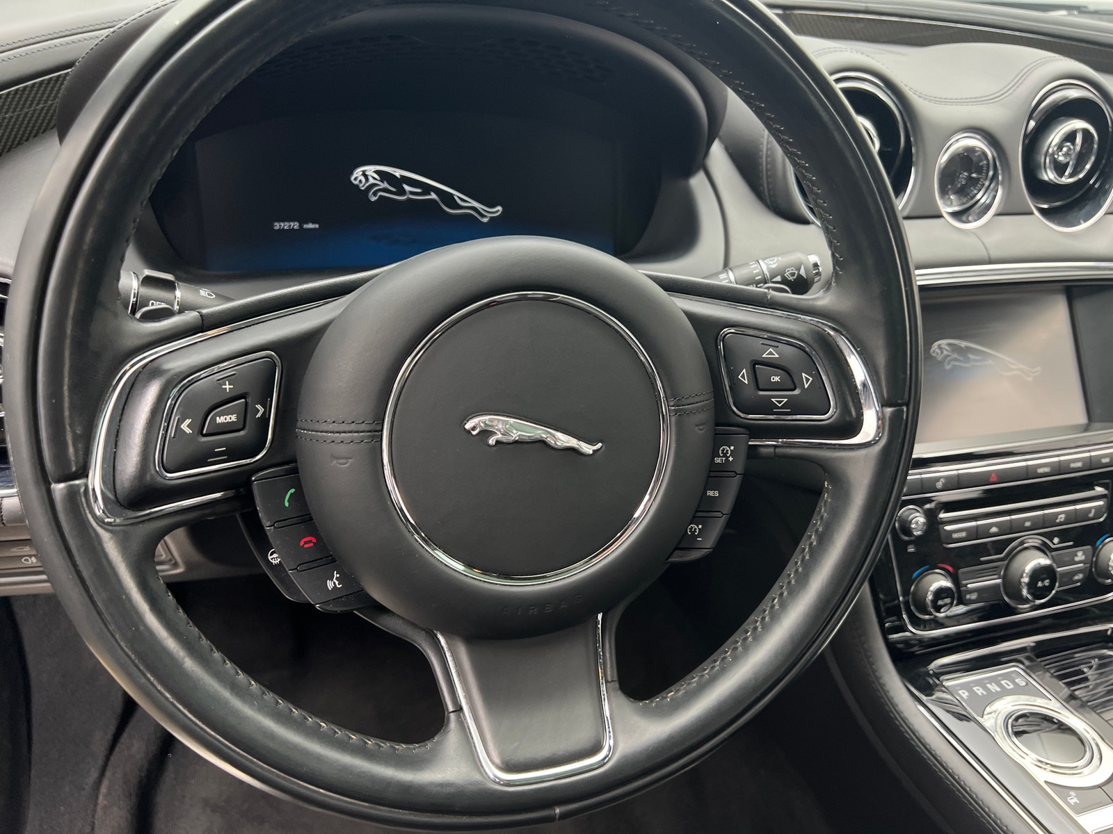 Thumbnail: 2015 Jaguar XJ - 4