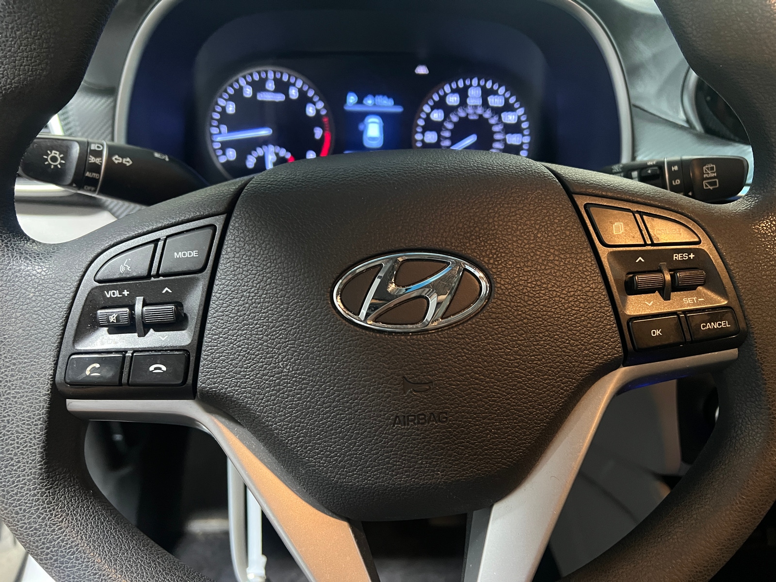 Thumbnail: 2019 Hyundai Tucson - 5
