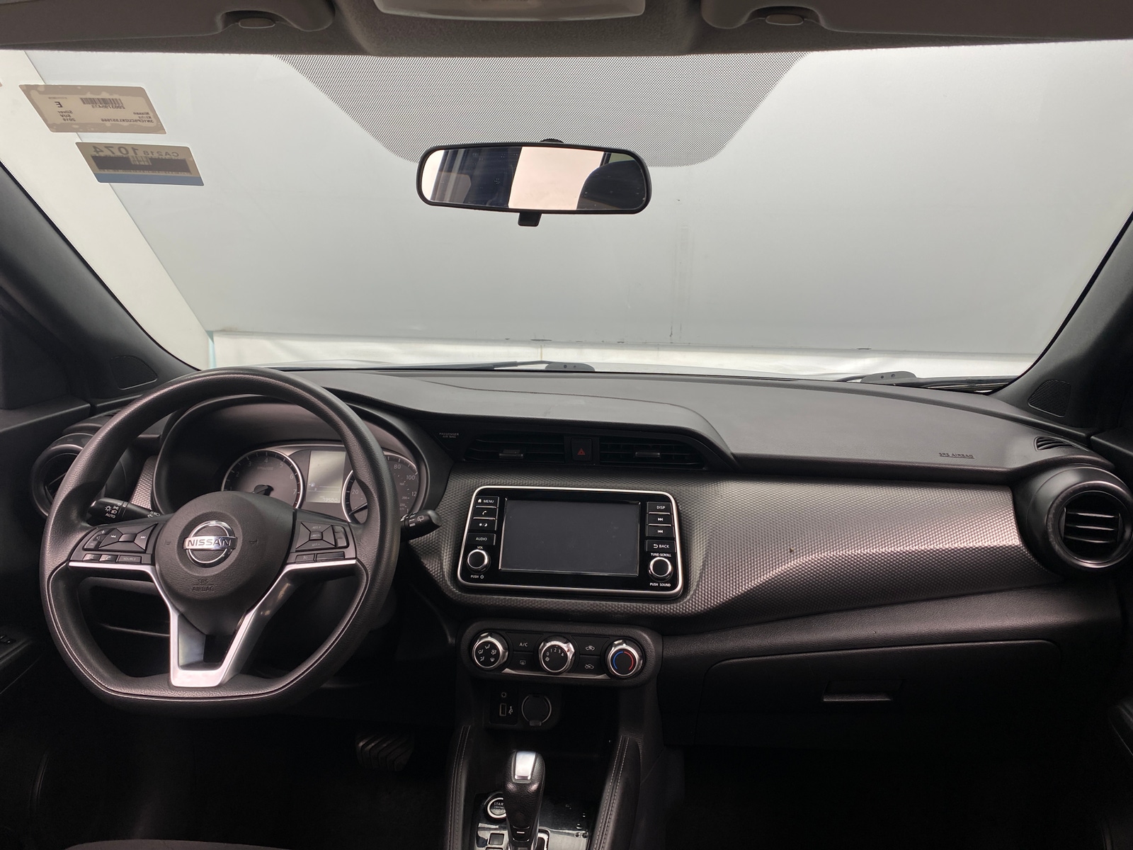 Thumbnail: 2019 Nissan Kicks - 3