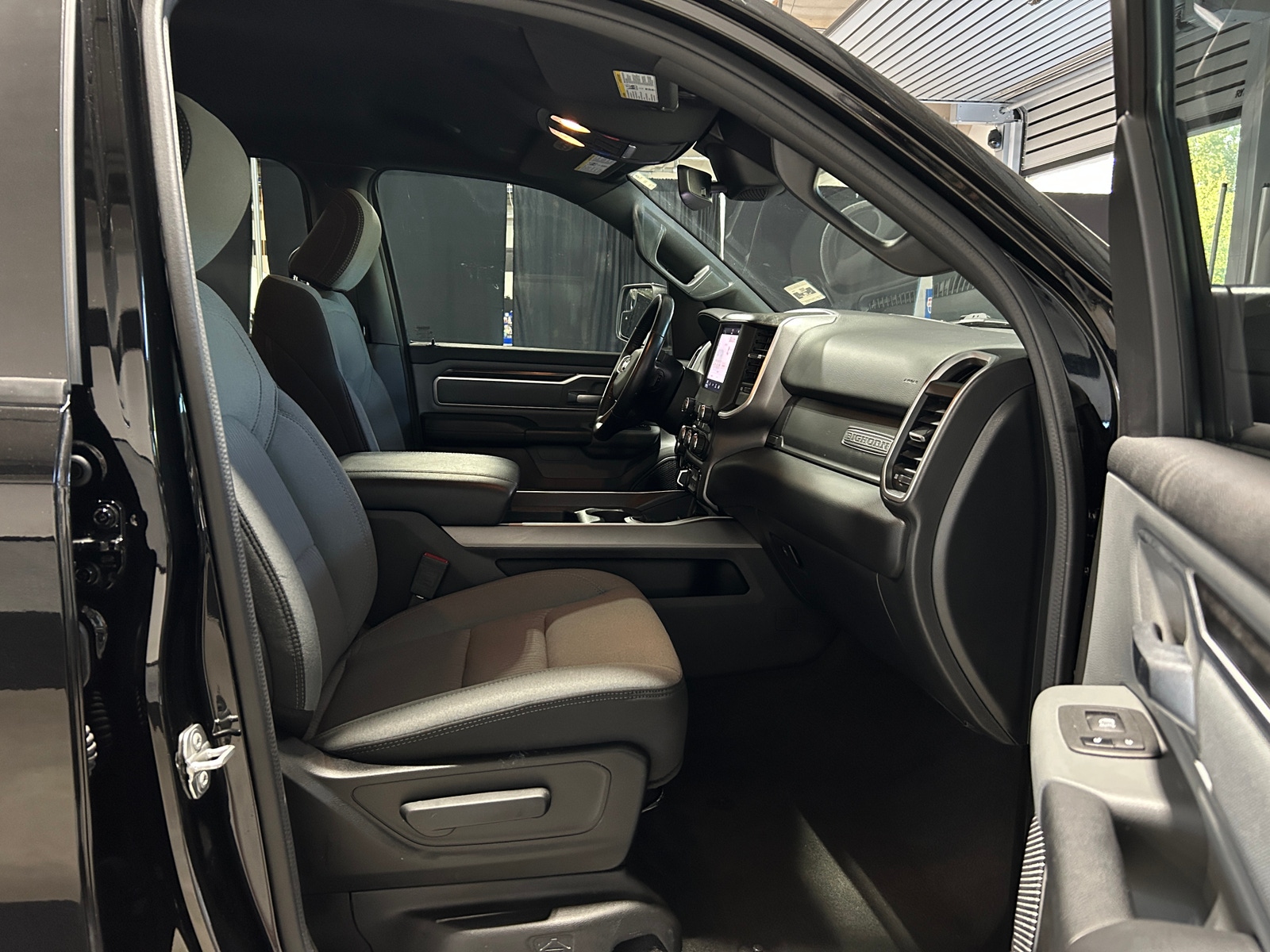 Thumbnail: 2023 RAM 1500 - 2