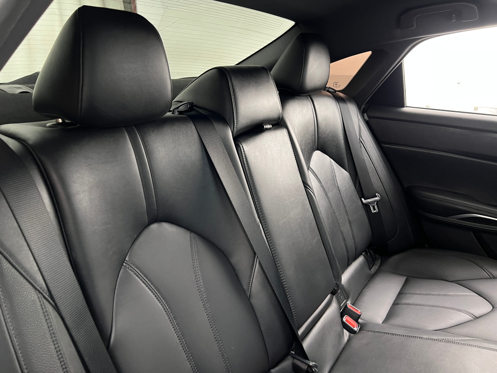 Thumbnail: 2022 Toyota Avalon - 5