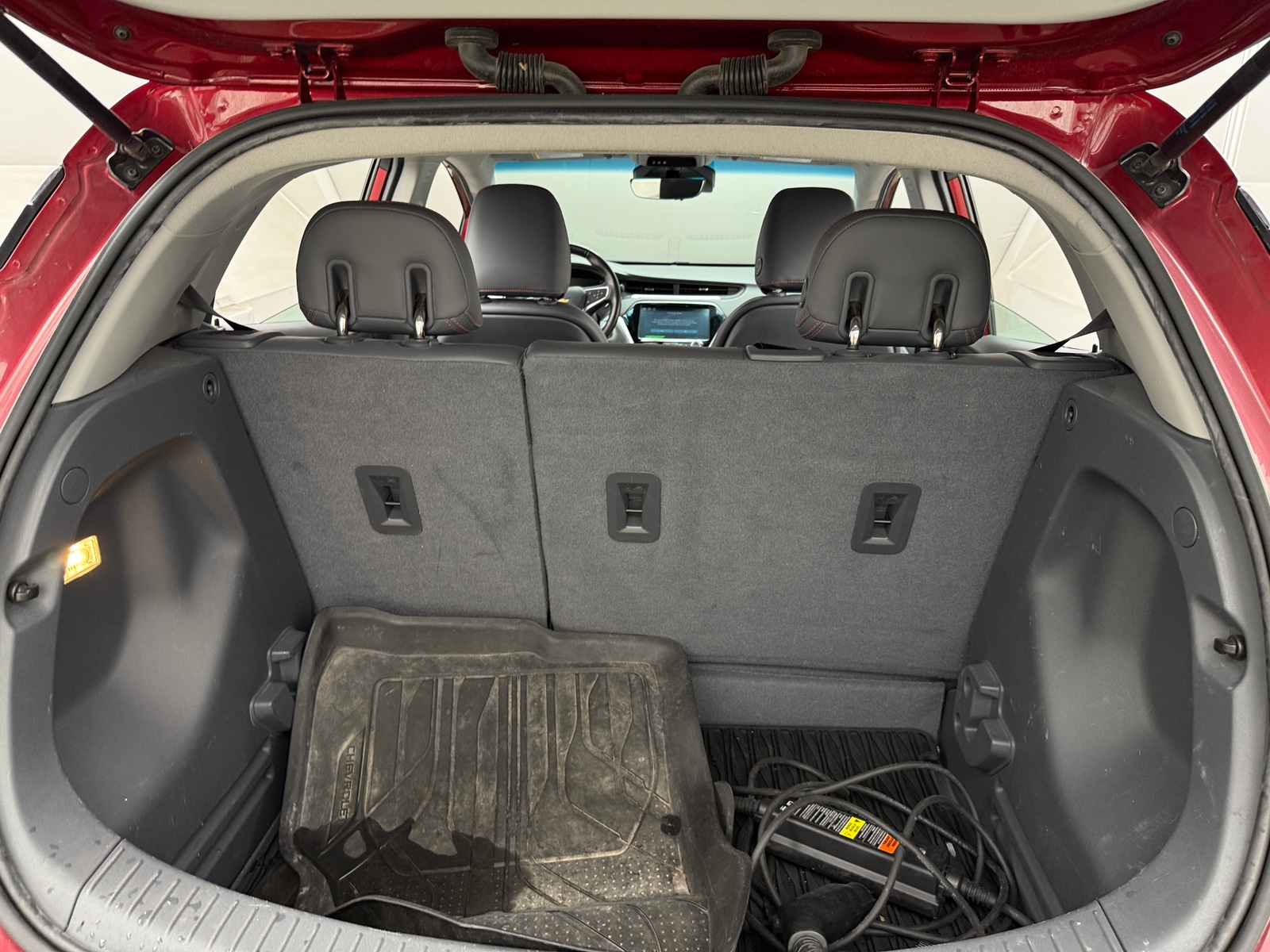 Thumbnail: 2020 Chevrolet Bolt EV - 6