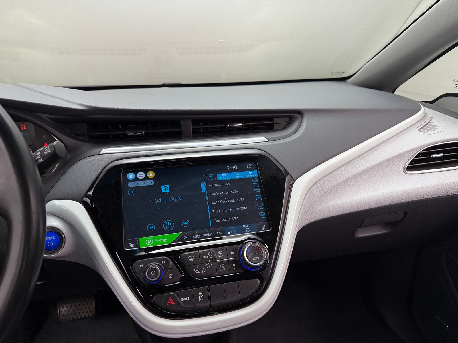 Thumbnail: 2020 Chevrolet Bolt EV - 3