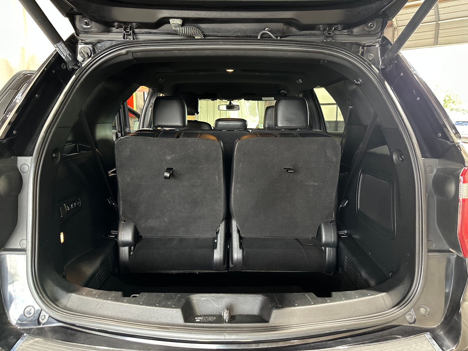 Thumbnail: 2019 Ford Explorer - 6