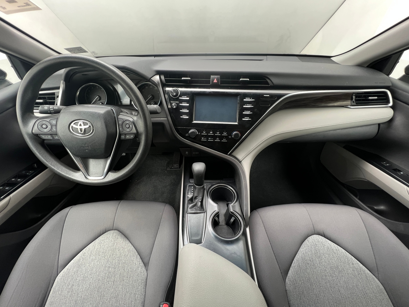 Thumbnail: 2018 Toyota Camry - 3