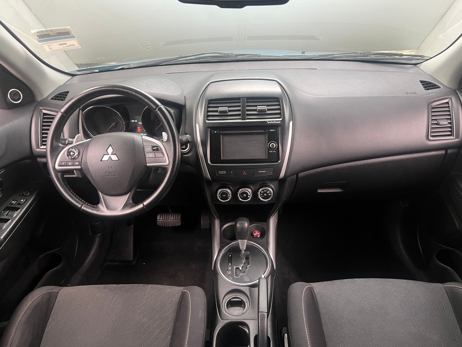 Thumbnail: 2014 Mitsubishi Outlander Sport - 3