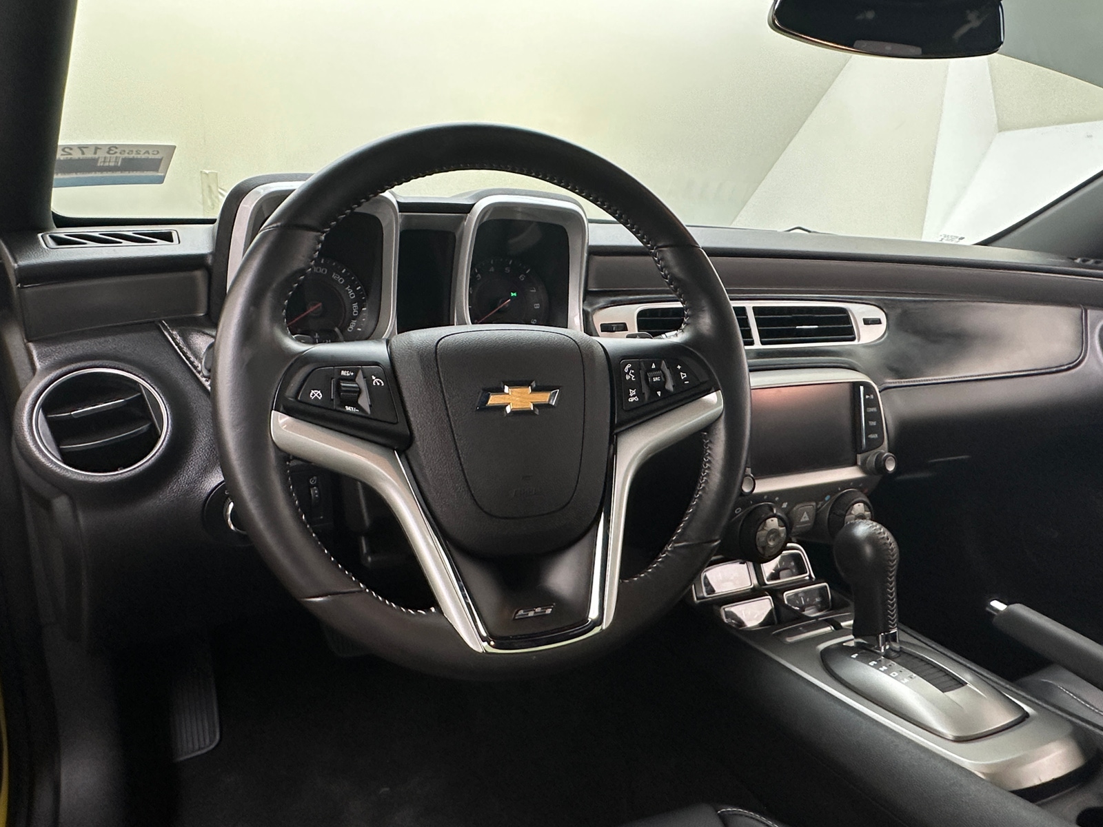 Thumbnail: 2015 Chevrolet Camaro - 3