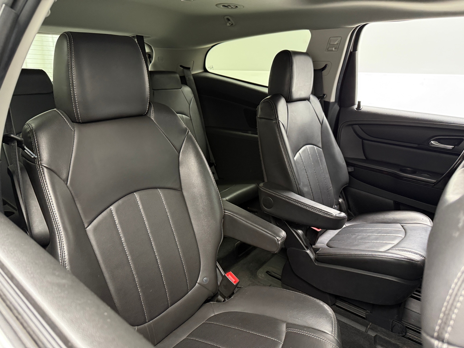 Thumbnail: 2016 Chevrolet Traverse - 5