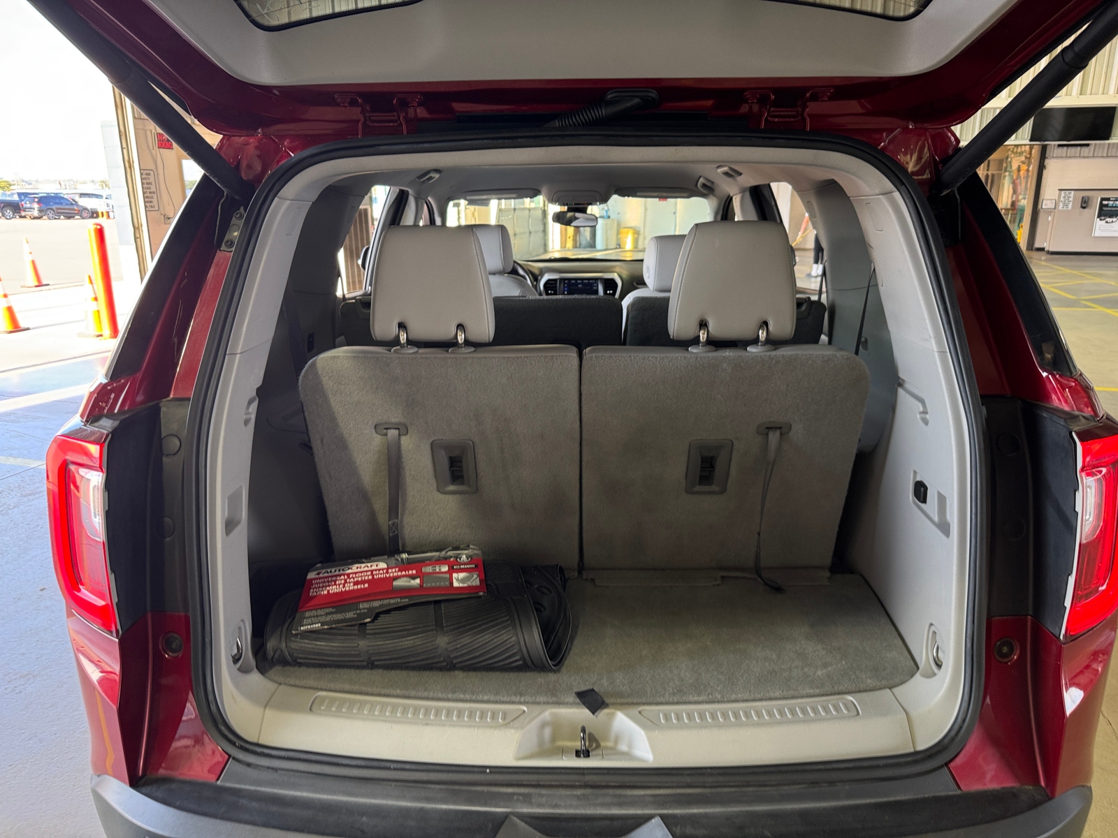 Thumbnail: 2023 GMC Acadia - 6