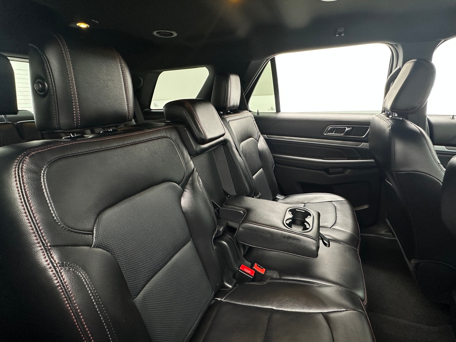 Thumbnail: 2019 Ford Explorer - 5