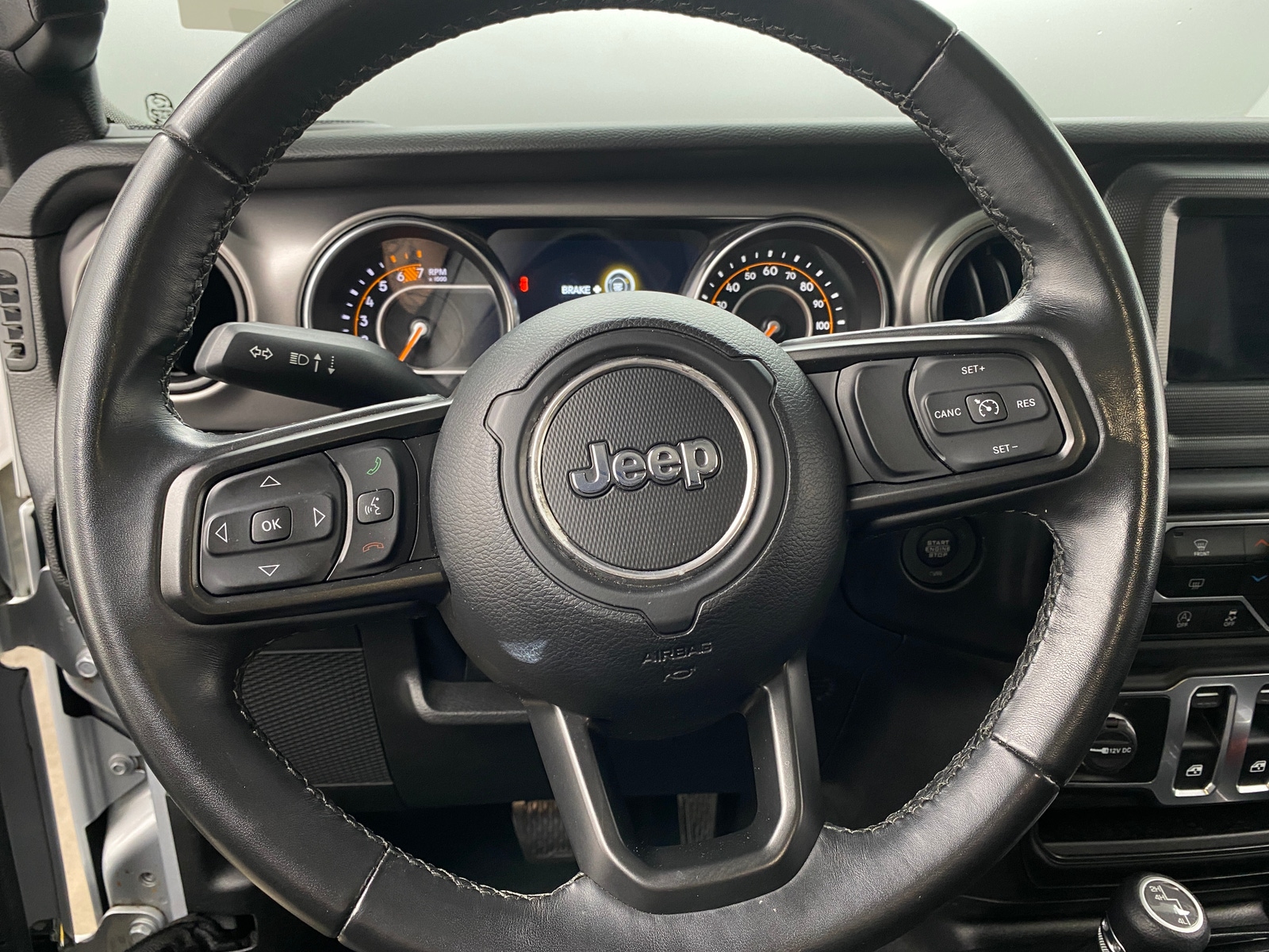 Thumbnail: 2022 Jeep Wrangler - 5