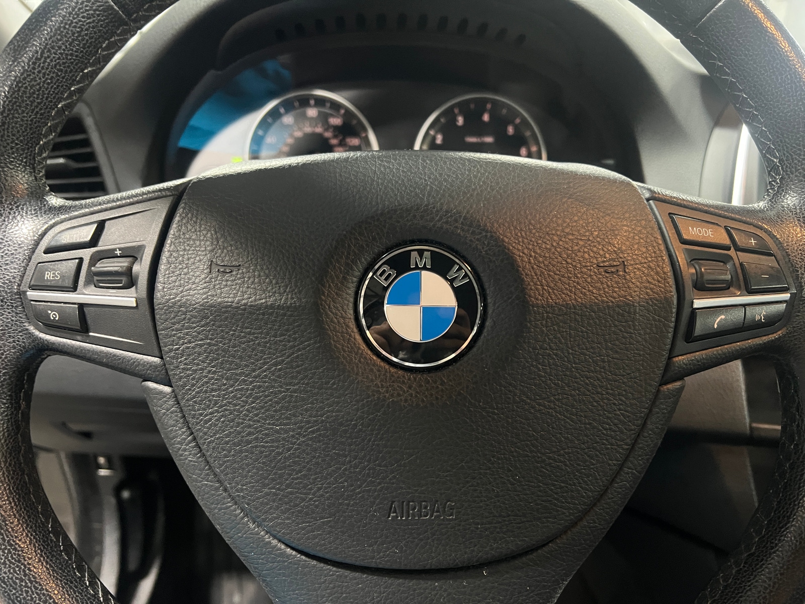 Thumbnail: 2014 BMW 5 Series - 4