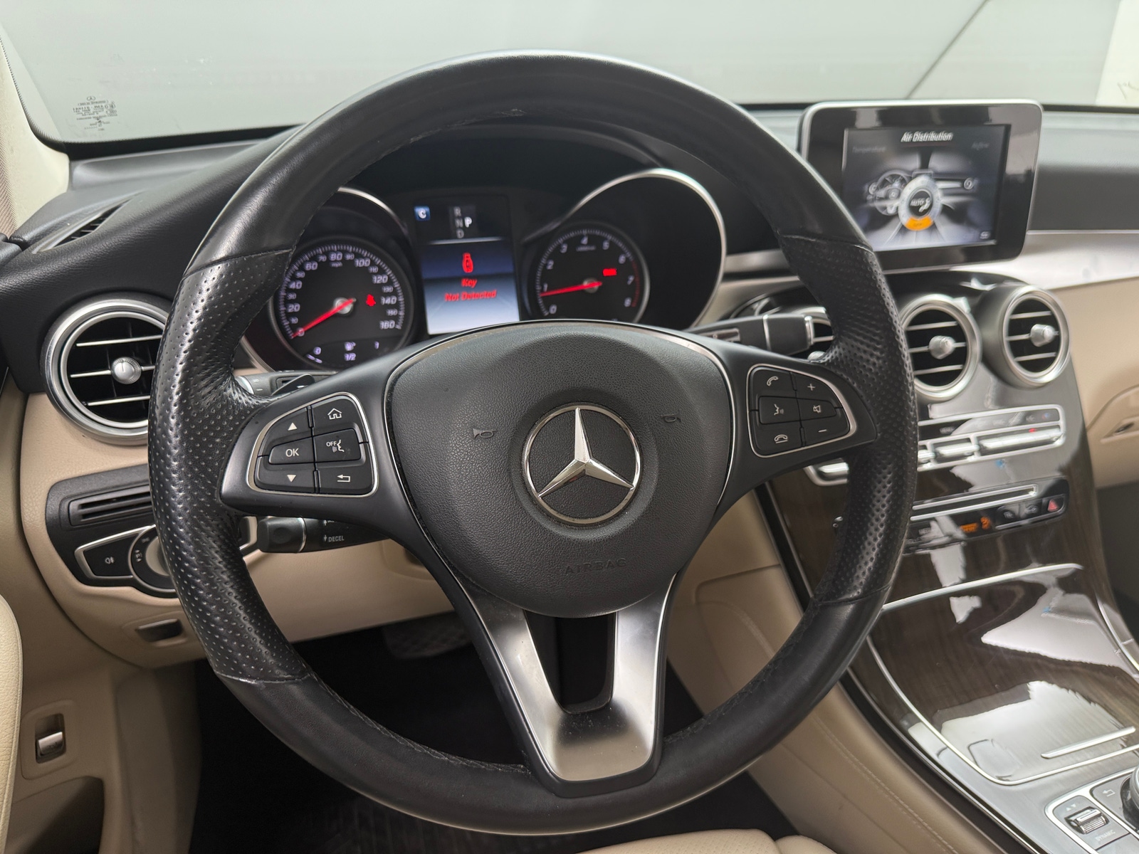Thumbnail: 2019 Mercedes-Benz GLC - 4
