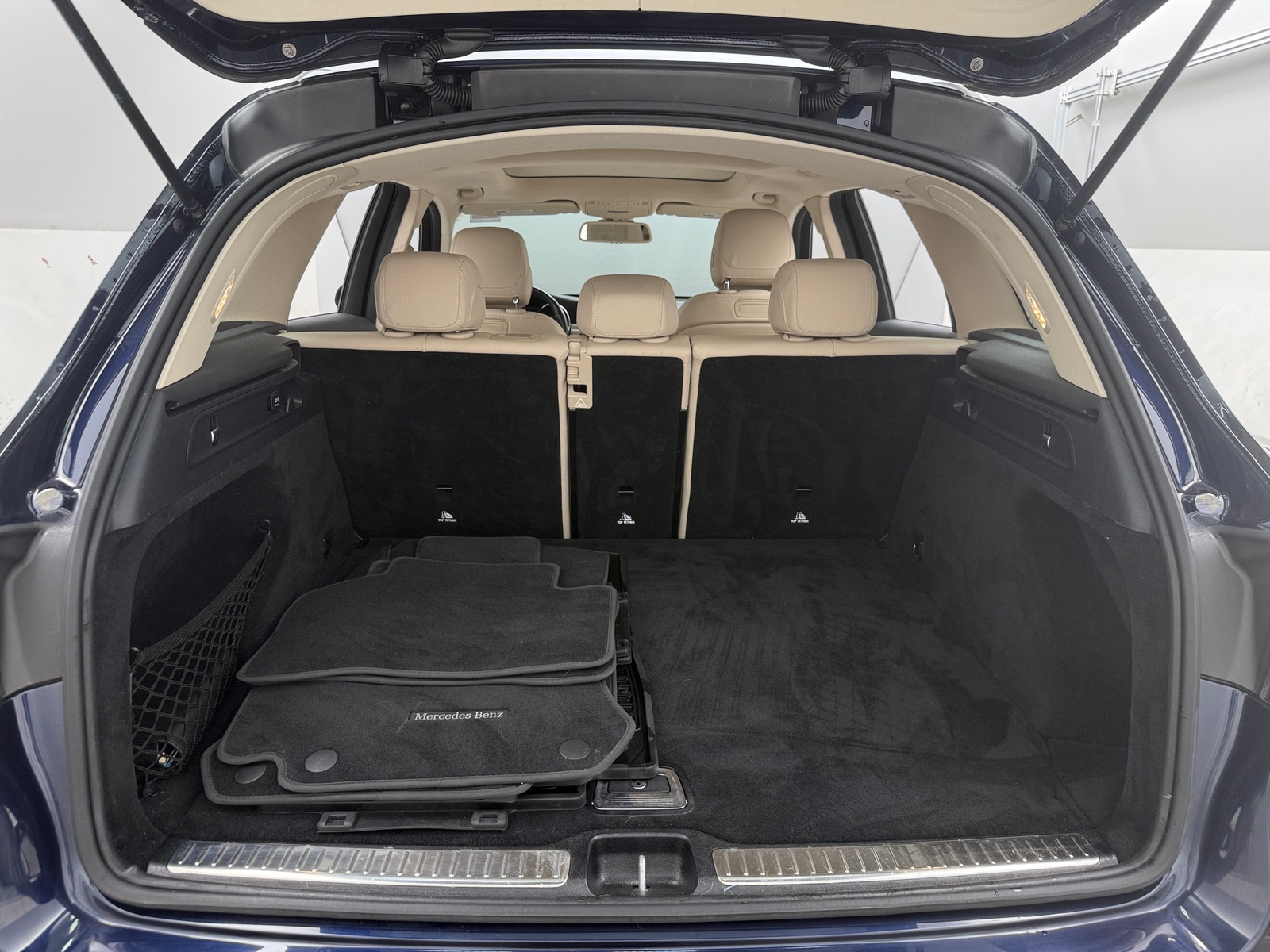Thumbnail: 2019 Mercedes-Benz GLC - 6