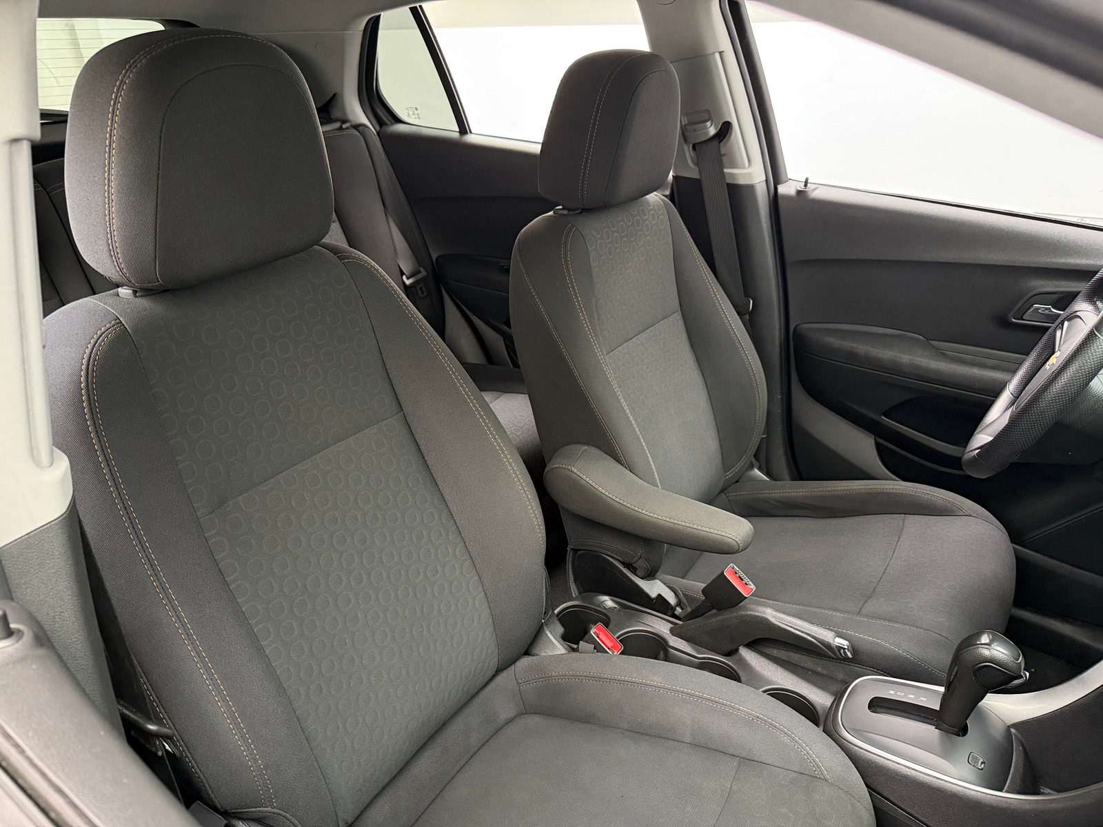 Thumbnail: 2019 Chevrolet Trax - 2