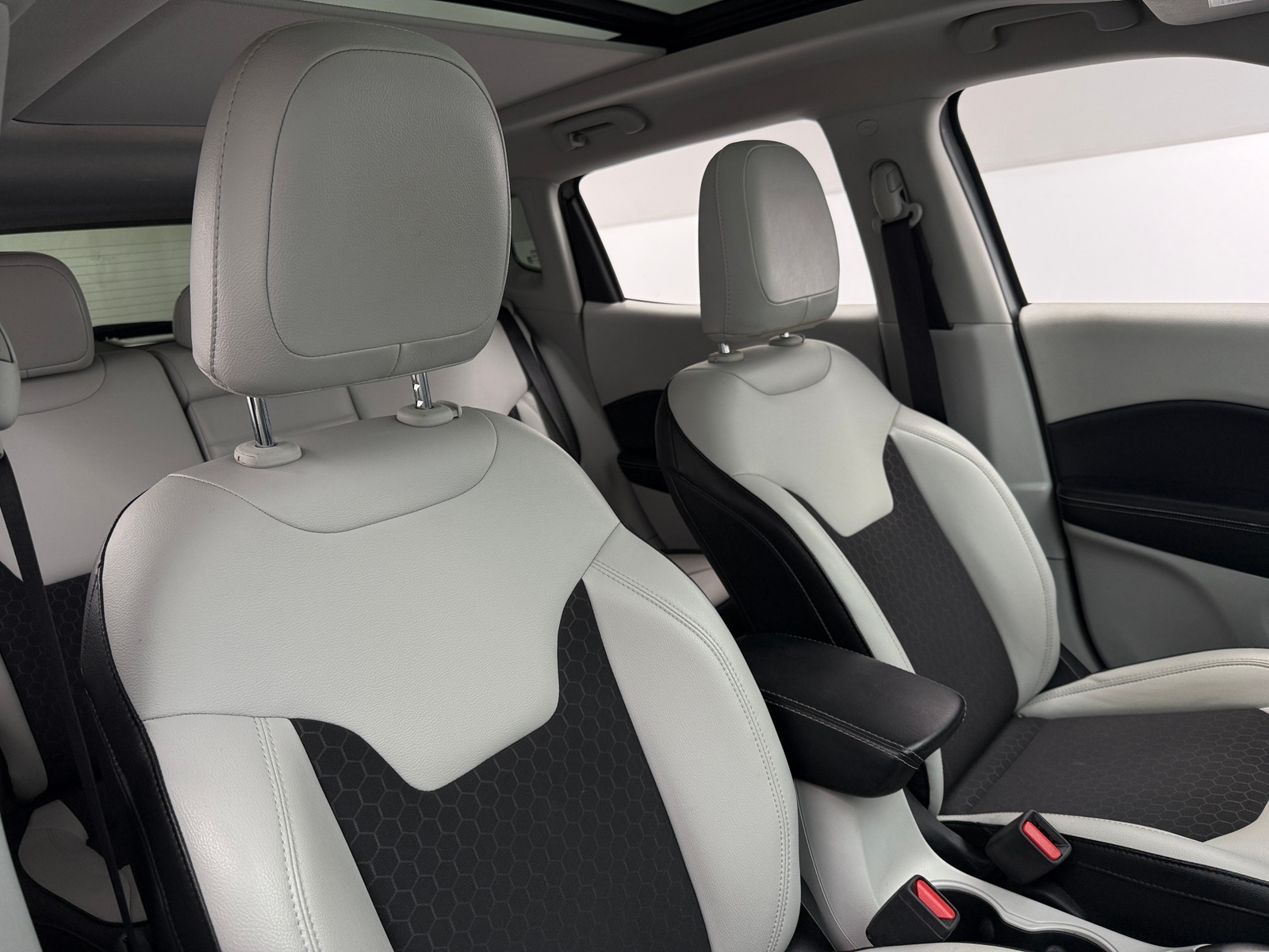 Thumbnail: 2019 Jeep Compass - 2