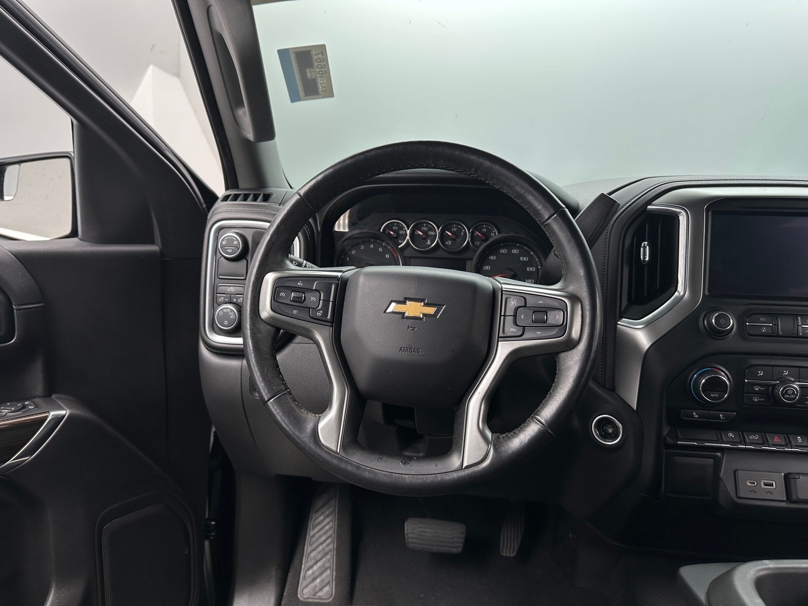 Thumbnail: 2019 Chevrolet Silverado 1500 - 5