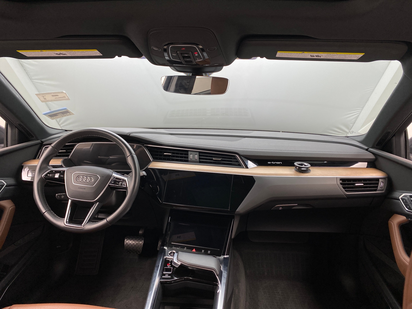 Thumbnail: 2024 Audi Q8 e-tron - 2
