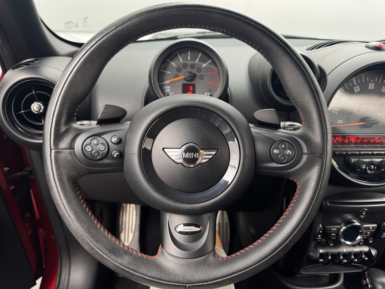 Thumbnail: 2016 MINI Cooper Countryman - 3