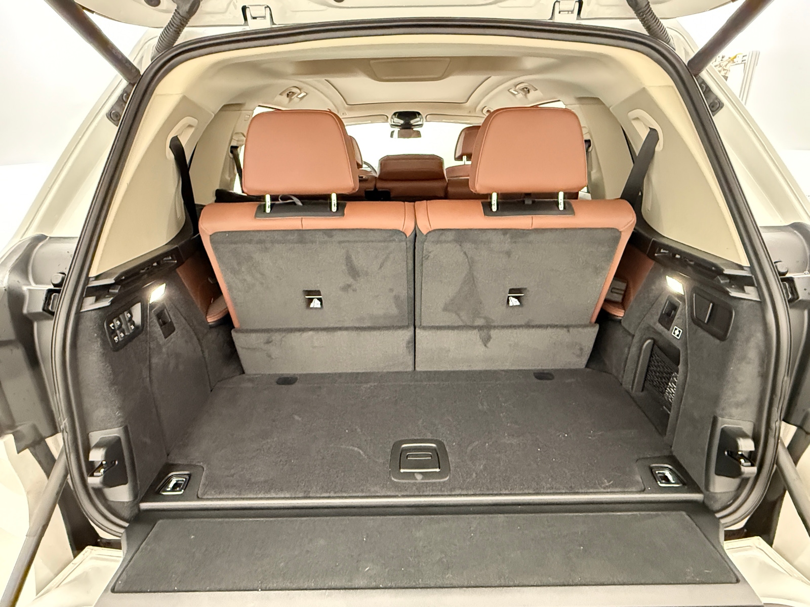 Thumbnail: 2024 BMW X7 - 6